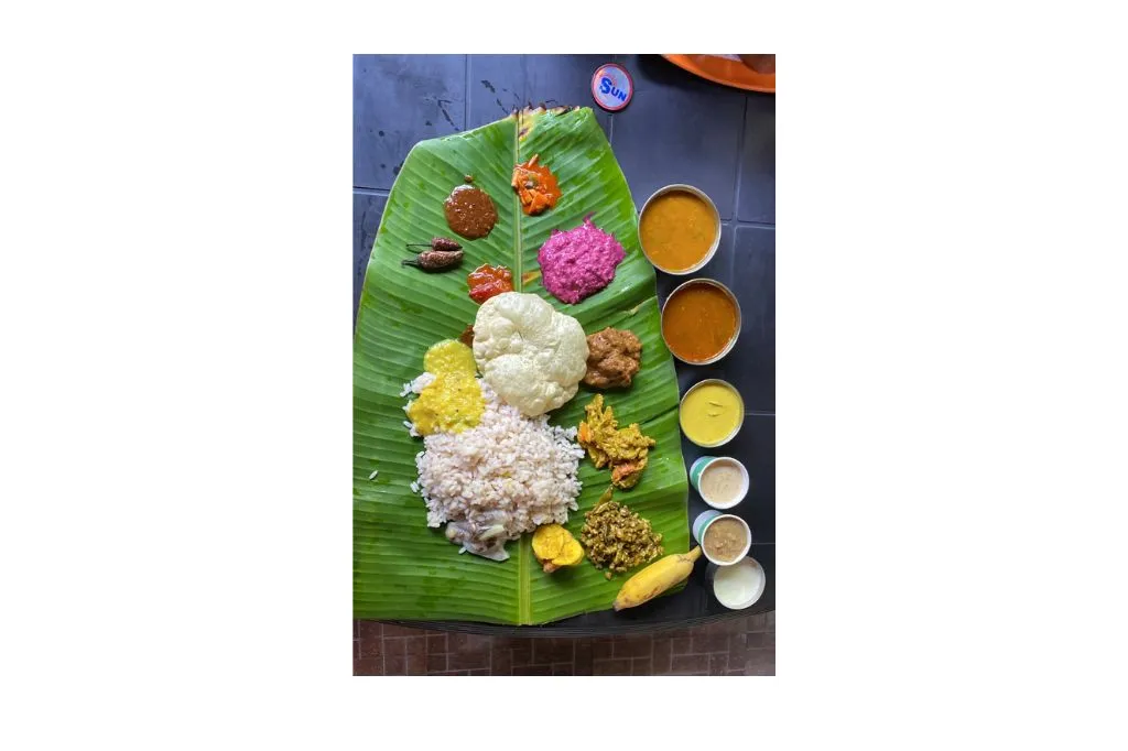 SADYA- Kerala Traditional Veg Food by The Travel Mystery